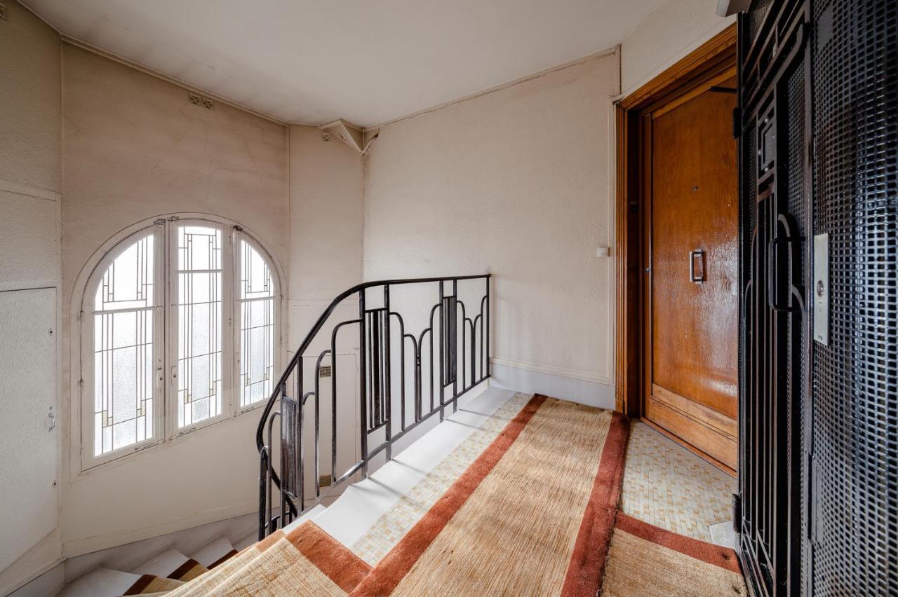 Emmanuel & Beatrice Bed & Breakfast Париж Екстериор снимка