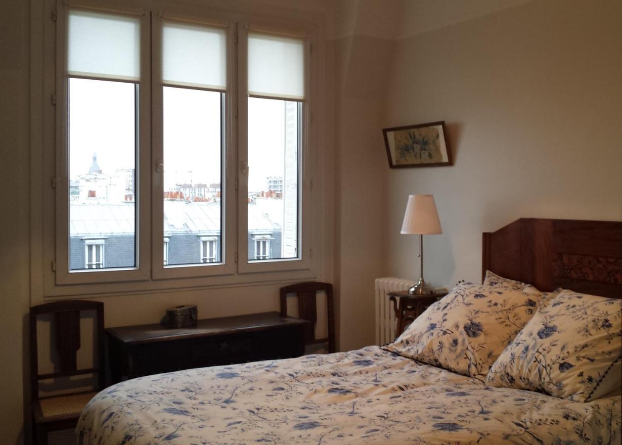 Emmanuel & Beatrice Bed & Breakfast Париж Екстериор снимка